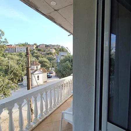 Apartment Vista 2